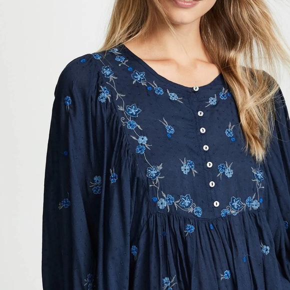 Free People Kiss from a Rose Top - Picture 2 of 5